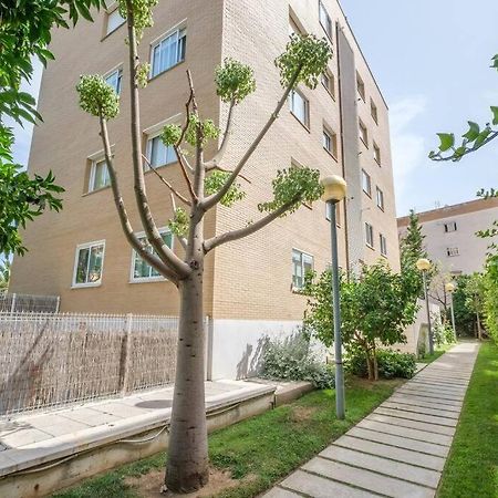 Apartamento En Complejo Residencial, Con Piscina. Салоу Екстериор снимка